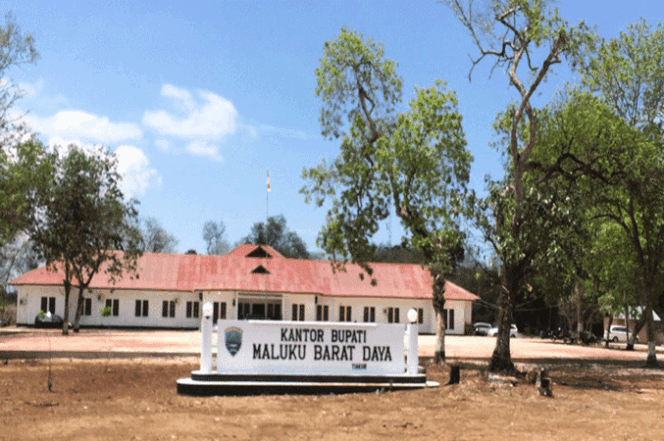 
Kantor Bupati Kabupaten Maluku Barat Daya, di Kota Tiakur. 
